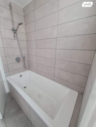 דירה, סנהדרין, עליות, רמת גן