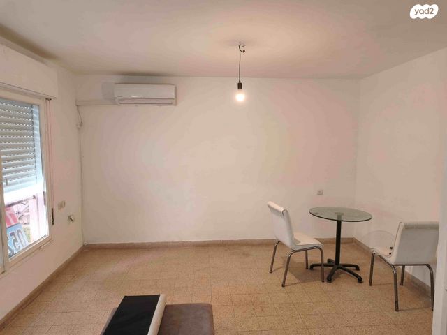 דירה, יששכר, מוצקין הותיקה, קרית מוצקין