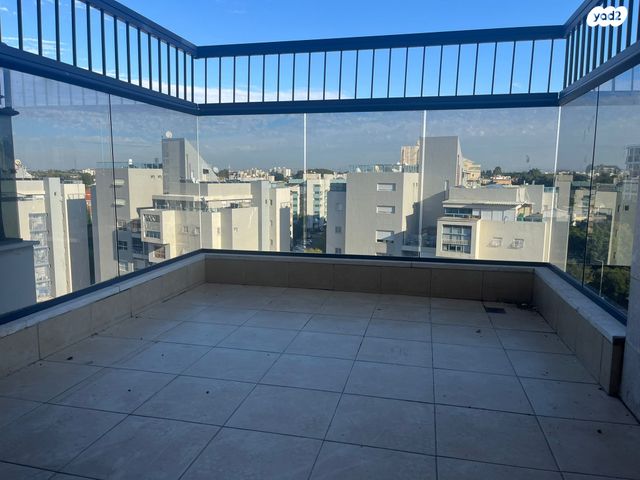 דרך דגניה 46