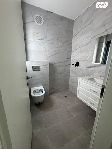 דירה, כרמי הנדיב, אחוזת רוטנר, קרית מלאכי