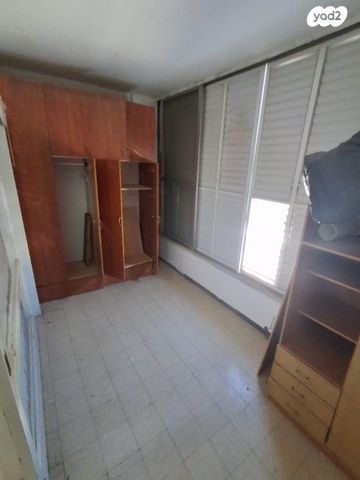 דירה, ירושלים 16, רוטשילד עצמאות, בת ים