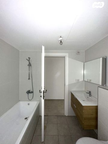 דירה, צה"ל, רמת ורבר, פתח תקווה