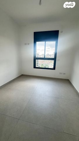 דירה, יד לבנים, רמת גן