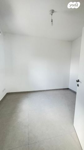 דירה, יד לבנים, רמת גן