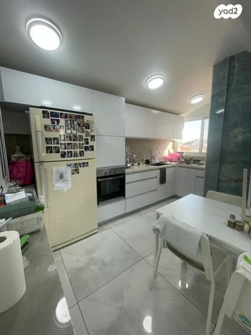 יחידת דיור, המגילה, ראשון לציון