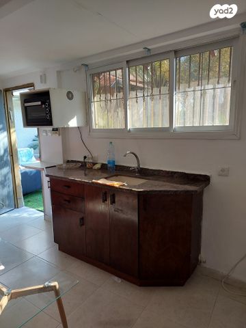 יחידת דיור, הנביאים, רמות בן צבי, יבנה