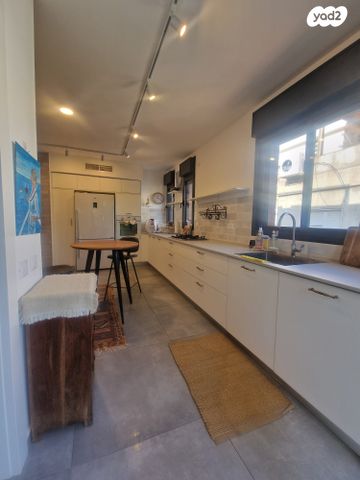 דירה, יד לבנים, רמת גן