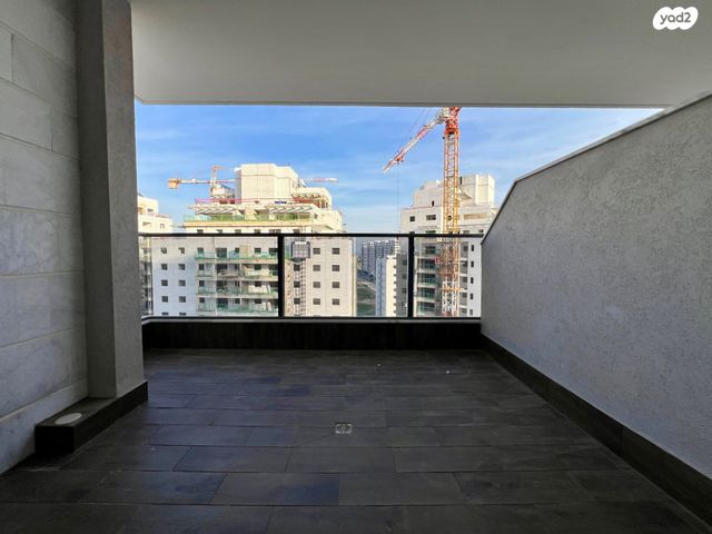 דירה, דרך ארץ 11, עיר היין, אשקלון