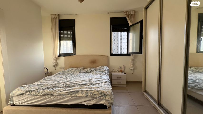 דירה, שלמה לוי, נרקיסים, ראשון לציון