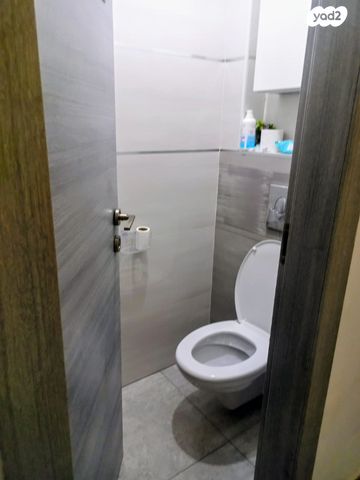 דירה, הרב אליעזר ברגמן, ירושלים