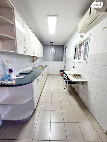 דירה, שכונת גפן, רמת גן