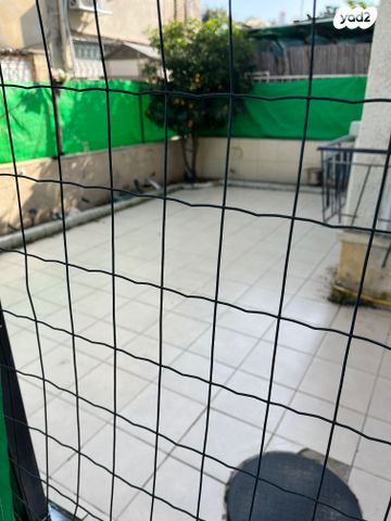 דירה, חיים וייצמן, מרכז, קרית עבודה, חולון