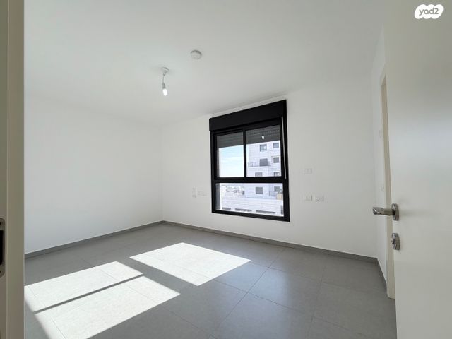 דירה, יצחק ארנסט נבנצל, ירושלים