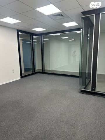 משרדים, יגיע כפיים 21, פארקטק פתח תקווה / אזור תעשייה קרית אריה, פתח תקווה