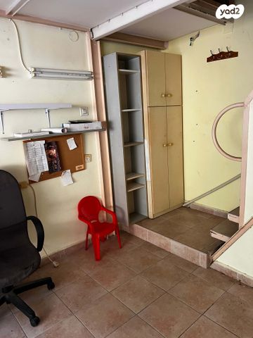 חנויות/ שטח מסחרי, מסדה 38, מסדה, חיפה