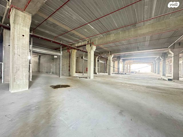 מחסנים, קרית איתנים, אשדוד