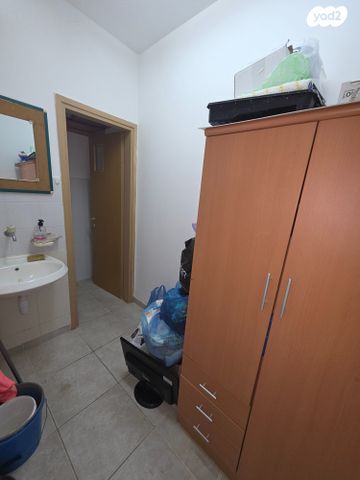 משרדים, רוגוזין 19, רובע א', אשדוד