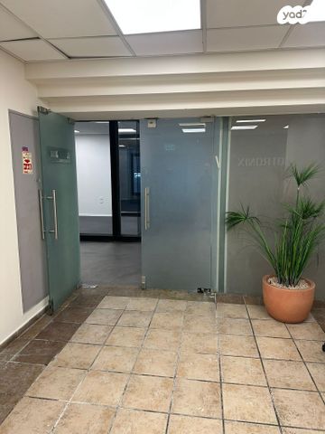 משרדים, יגיע כפיים 21, פארקטק פתח תקווה / אזור תעשייה קרית אריה, פתח תקווה