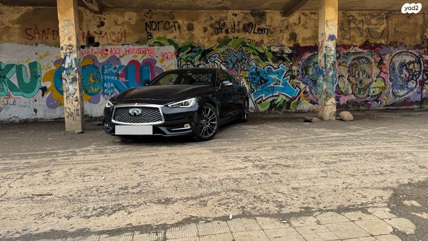 אינפיניטי Q60