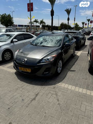 מאזדה 3