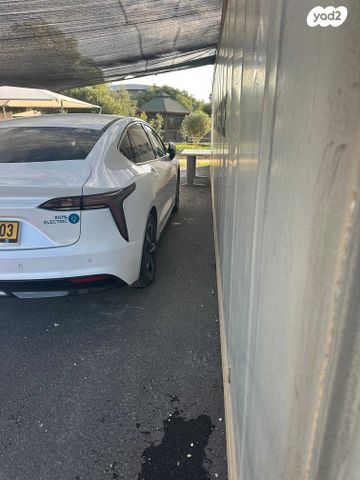 אי.וי איזי Limo