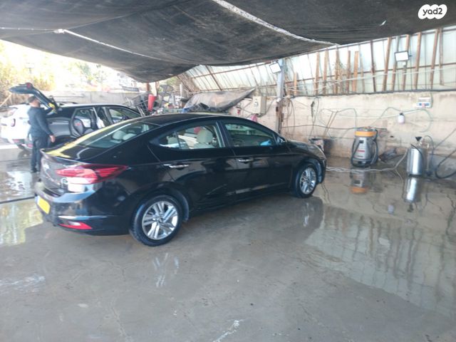 יונדאי אלנטרה