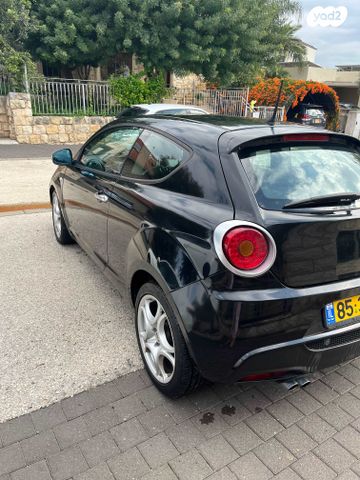 אלפא רומיאו מיטו