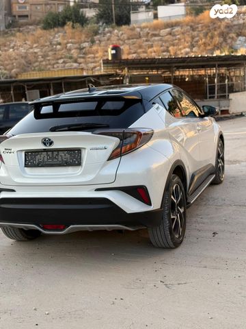 טויוטה C-HR