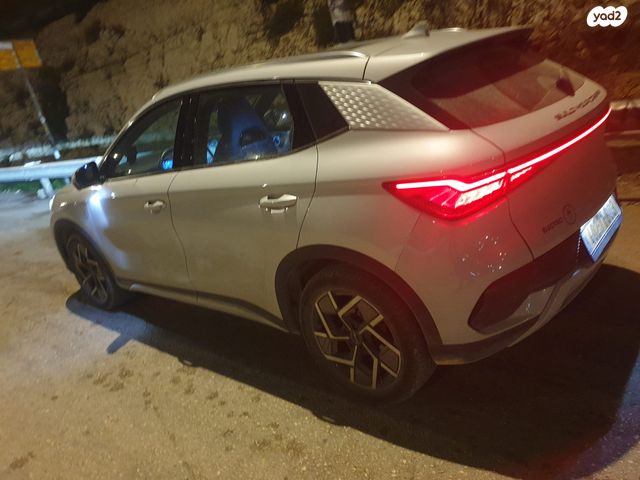 מודעת רכב בי.ווי.די אטו 3