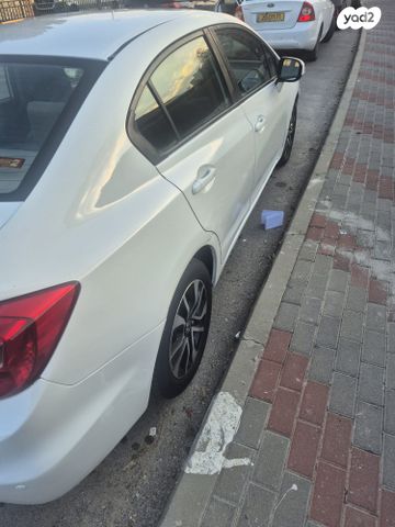 מודעת רכב הונדה סיוויק