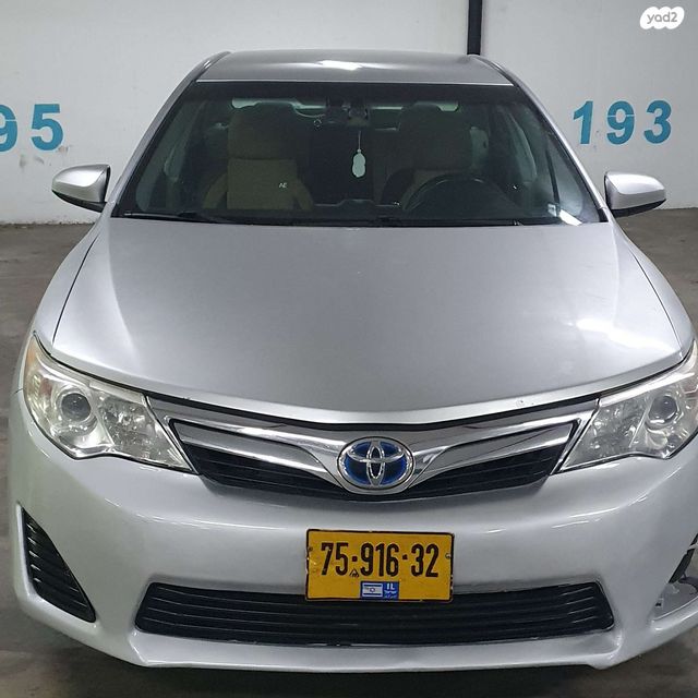 מודעת רכב טויוטה קאמרי