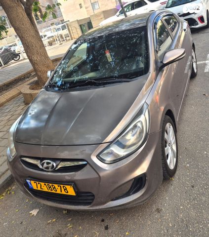 יונדאי אקסנט i25