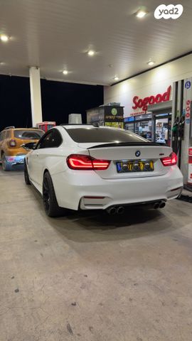 מודעת רכב ב מ וו סדרה 4