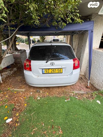 טויוטה קורולה