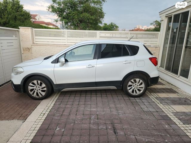 מודעת רכב סוזוקי קרוסאובר