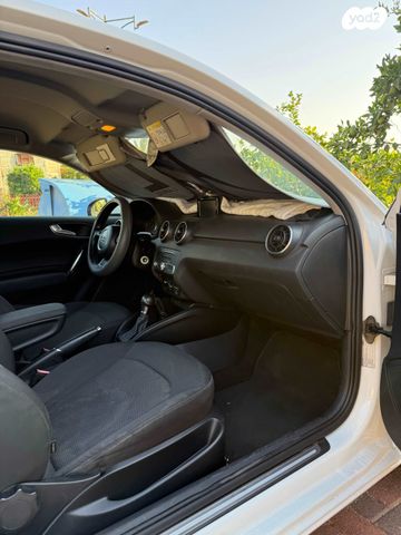 מודעת רכב אאודי A1