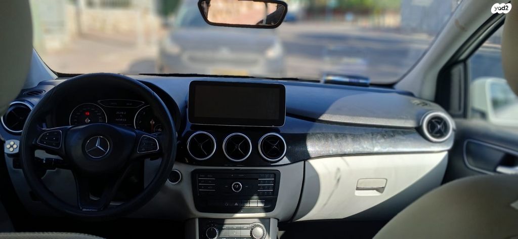 מרצדס-בנץ B-class