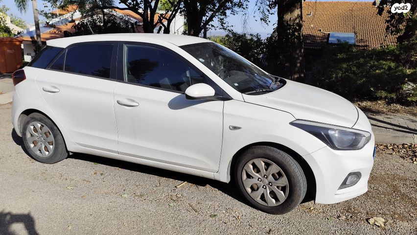 מודעת רכב יונדאי i20