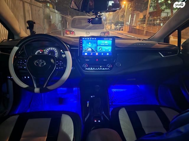 טויוטה קורולה