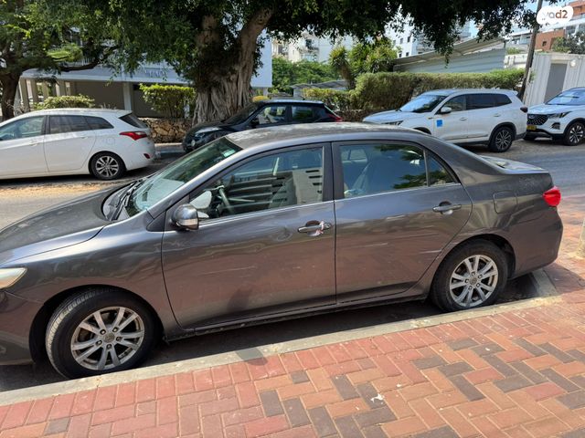 טויוטה קורולה