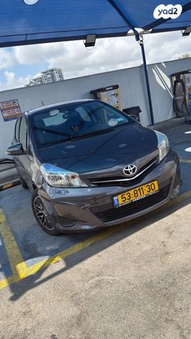 מודעת רכב טויוטה יאריס