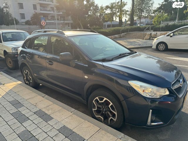 מודעת רכב סובארו XV