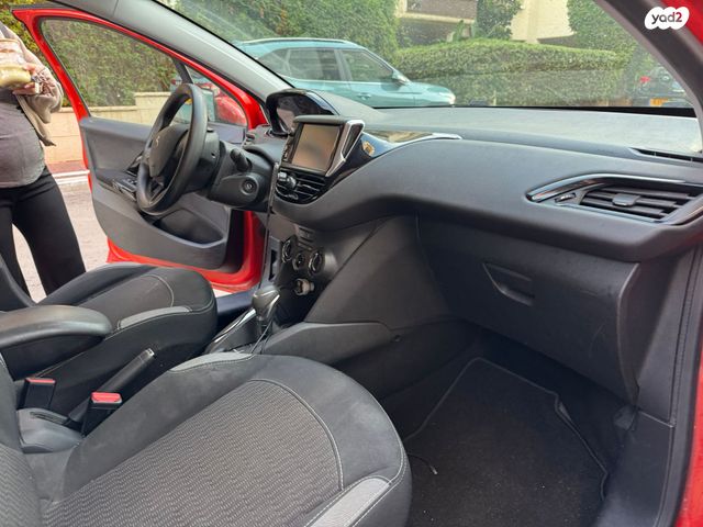 מודעת רכב פיג'ו 208