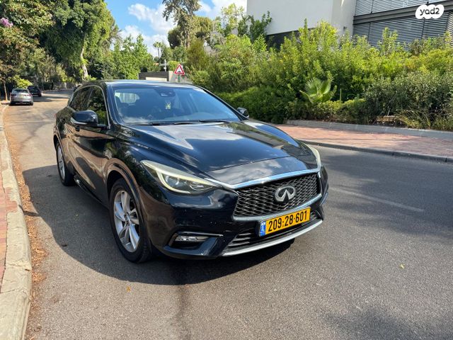 מודעת רכב אינפיניטי Q30