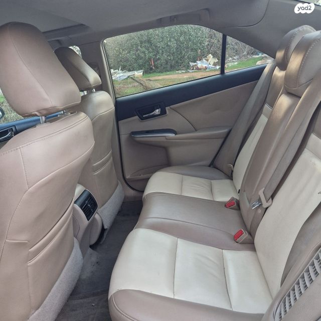 מודעת רכב טויוטה קאמרי