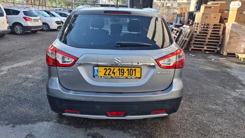 סוזוקי קרוסאובר