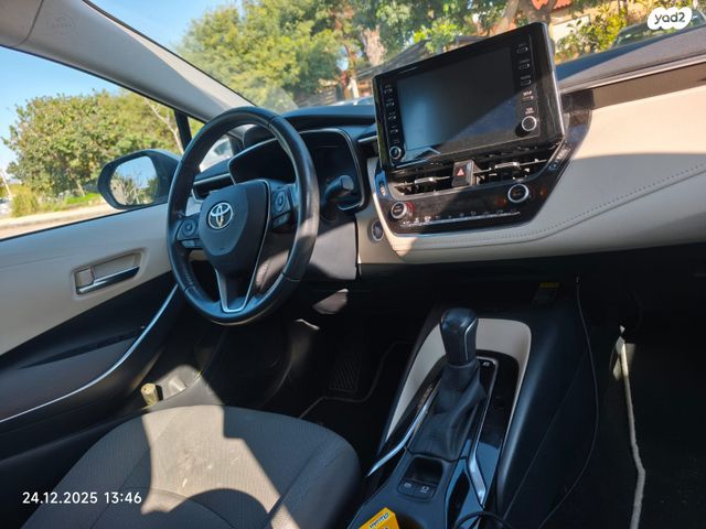 טויוטה קורולה