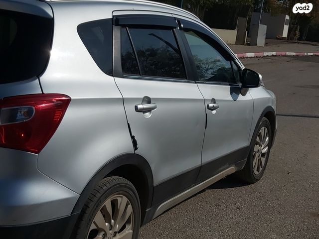 מודעת רכב סוזוקי קרוסאובר