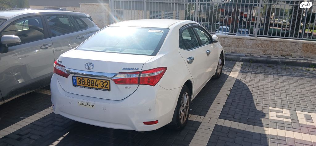 מודעת רכב טויוטה קורולה