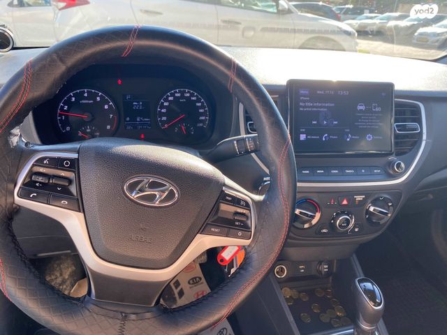 יונדאי אקסנט i25